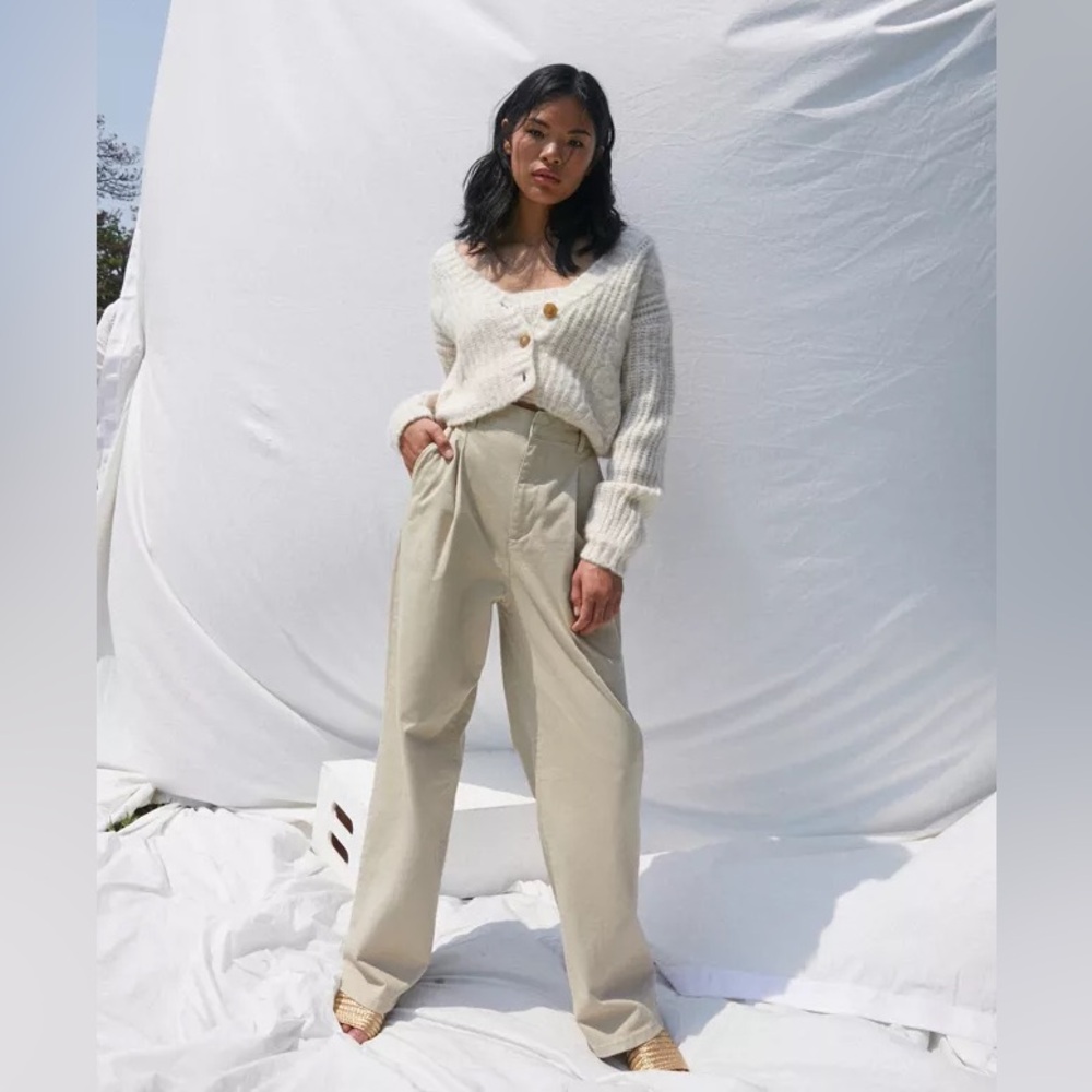 Urban Outfitters BDG Mia Straight Leg Chino Pants Size XS